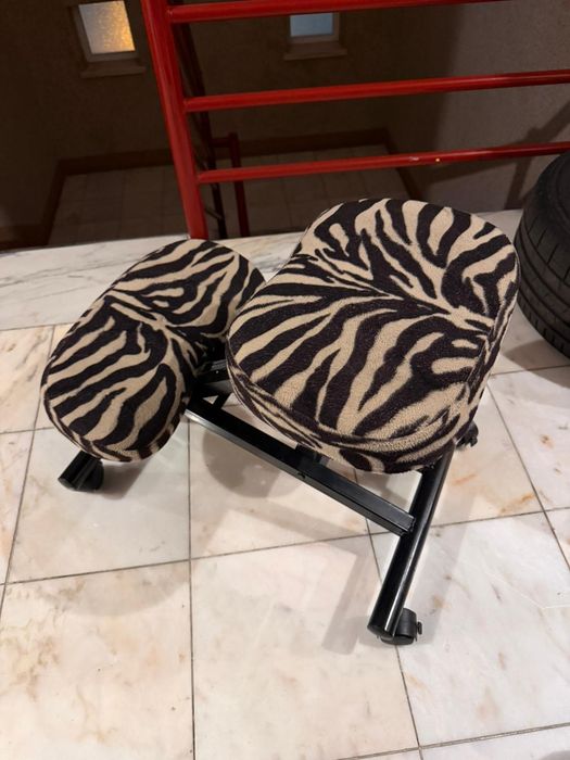 Ergonomic Stool511969664435507202