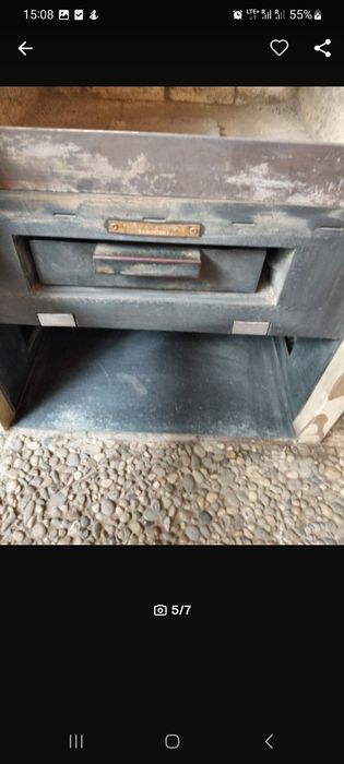 Witam sprzedam Kominek wolnostajacy.