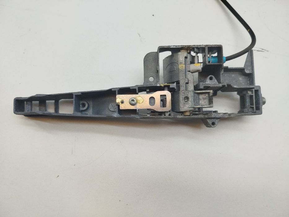 Fecho da Porta Trás Direito - CITROËN C4 I (LC_) | 04 - 13