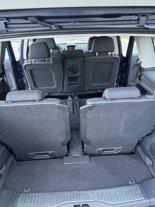 Opel Zafira 2009р