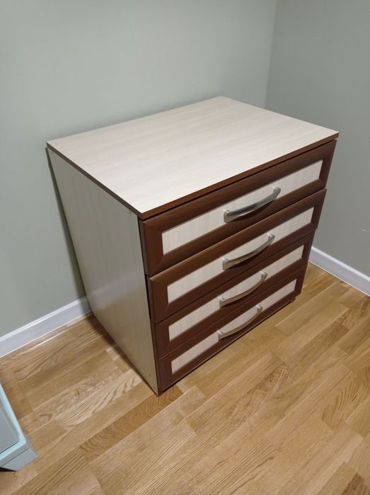 Комод на 4 шуфлядки