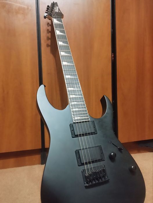 Продам гитару Ibanez grg 121 dx bkf