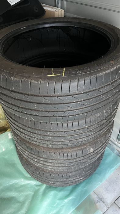 Opony letnie Hankook Ventus evo3 235/45R20 V100