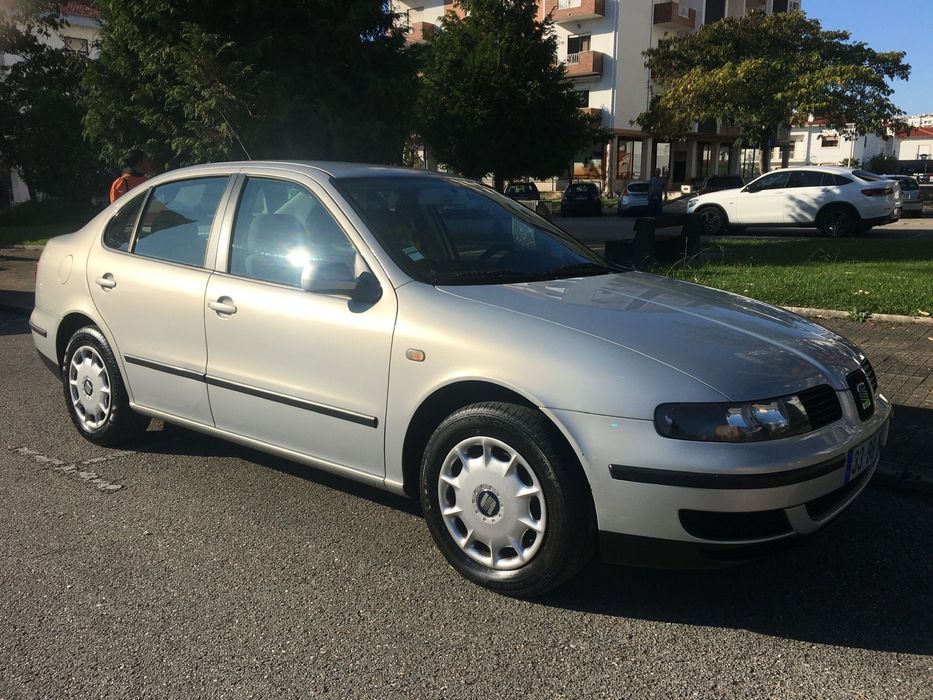 Seat toledo  corro muito bom comfortavel estou querendo teocar por um carro inferior aceito retoma