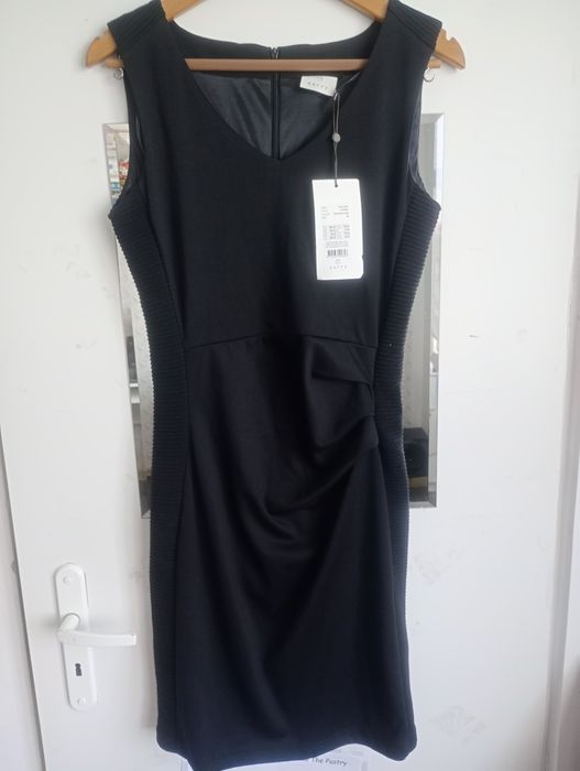 Nowa z metką elegancka wyjściowa sukienka  M Kaffe