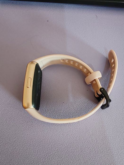HUAWEI Band 6 com várias pulseiras
