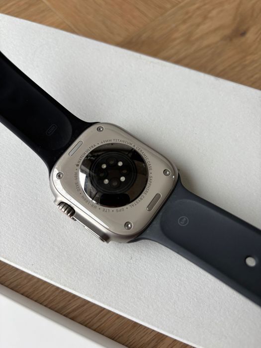 Idealny Apple Watch Ultra 49 mm  TITANIUM CELLULAR PERFEKCYJNY!