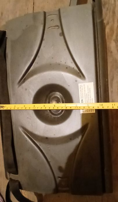 Кронштейн під телевізор на 21"