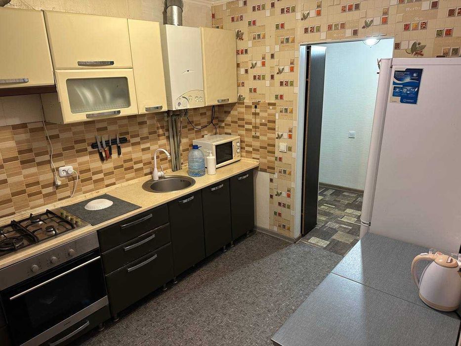 Двокімнатна на чотирьох, 60 м² — фото 3