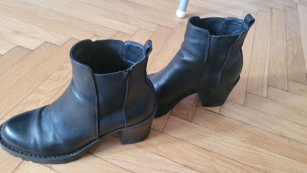 Buty botki roz. 38 Anna Field