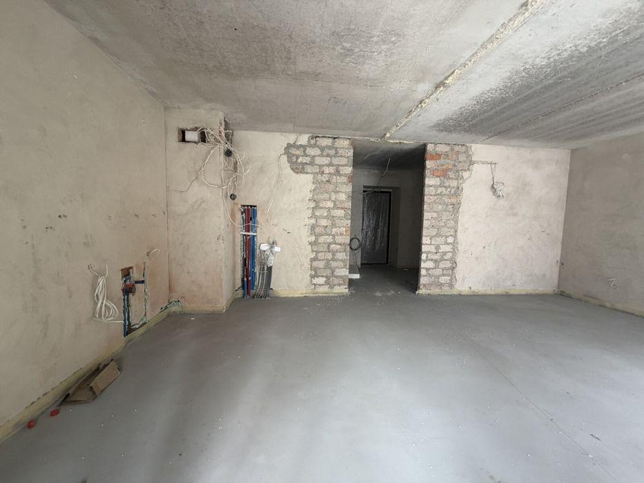 Продаж 1к квартири 43.2 кв. м вул. Тарнавського