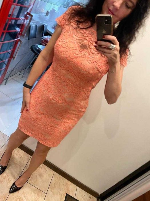 Piękna sukienka Jane Norman roz. 42-44