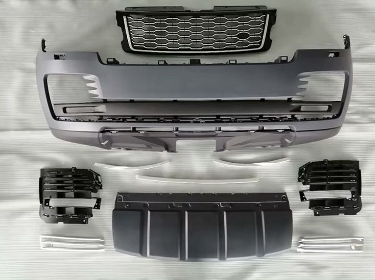 Бампер передний решетка Land Rover Range Rover Vogue L405 рестайлинг