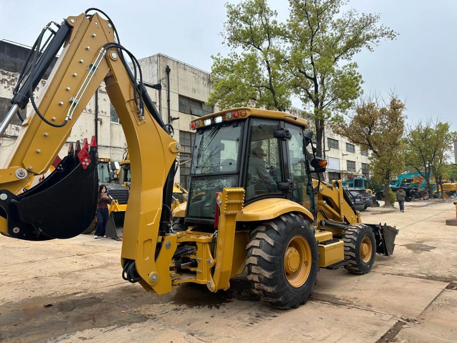 Caterpillar 444F2 (2026)