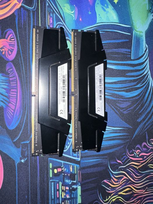 Pamięć RAM G.SKILL 16GB 3200MHz Ripjaws V (F4-3200C16D-16GVKB)