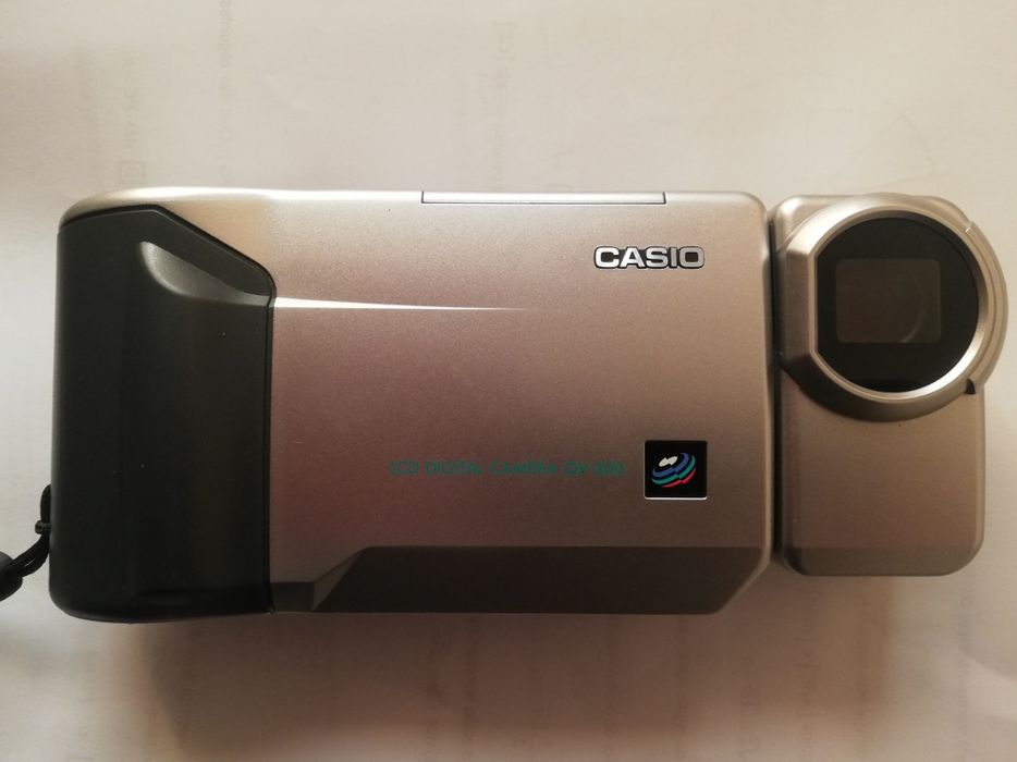 Camera DIGITAL CASIO qv 300