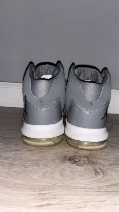 TANIO | Jordan Max Aura