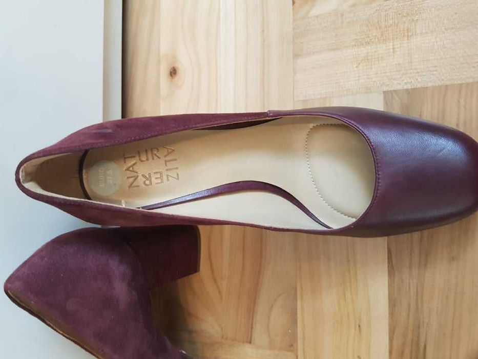 Nowe bordowe buty
