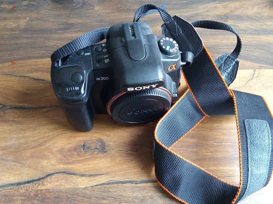 Sony Alpha 300 pełen zestaw