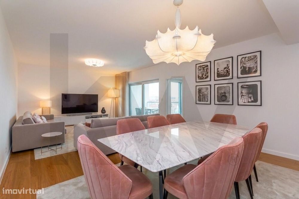Arrendamento T5 Quinta dos Alcoutins  | Duplex com Piscina Privativa e