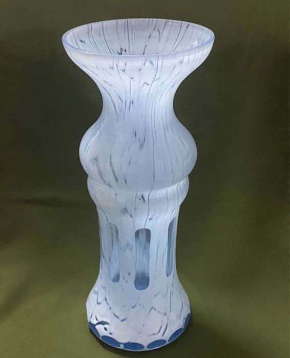 Сувенирные вазы,Вазы для цветов, Чайники , Графины