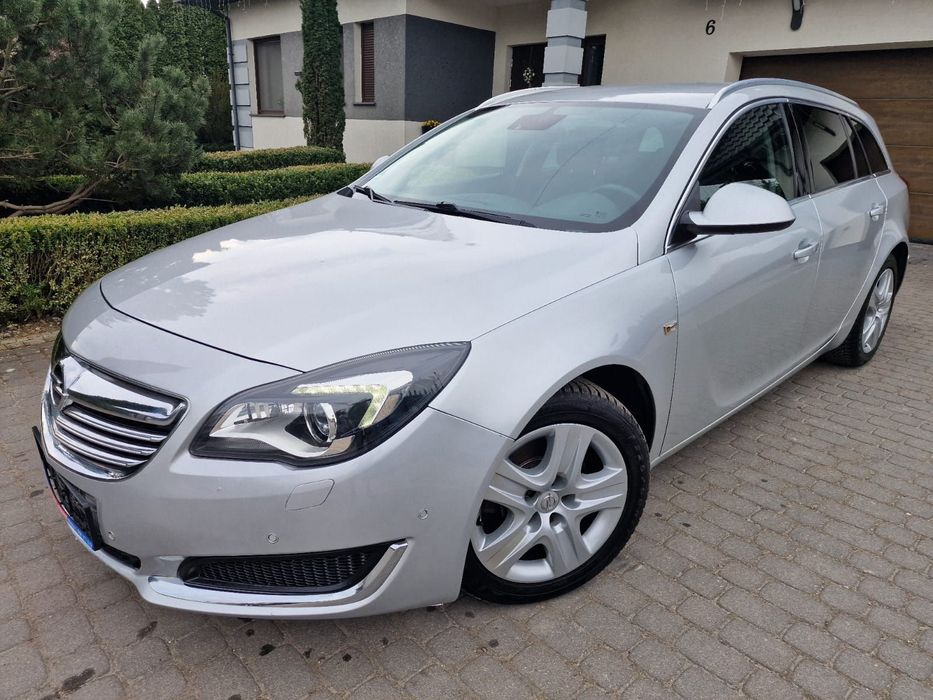 Opel Insignia Wyjątkowa Bezwypadkowa Serwisowana Wyposażona Super Stan Okazja !
