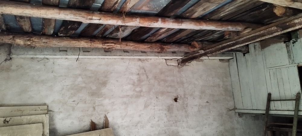 Гараж продам 4х6