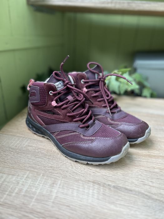 Жіночі трекінгові черевики Jack Wolfskin WTR Shield, 39 розмір