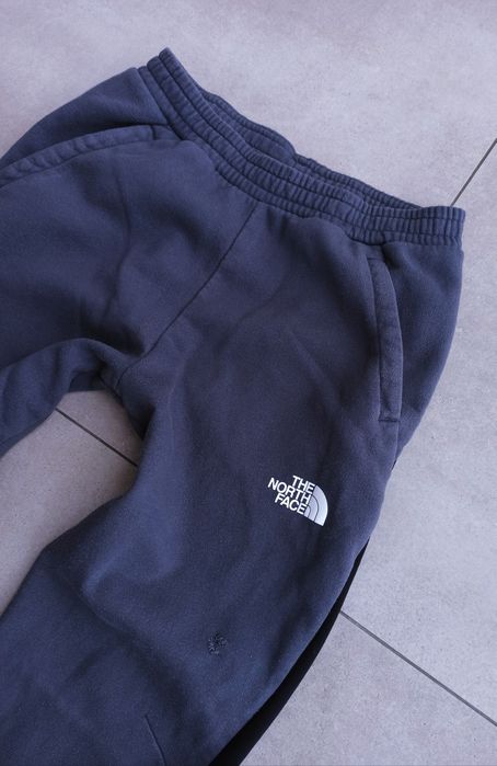 The North Face oryginalne spodnie dresowe rozmiar S, M