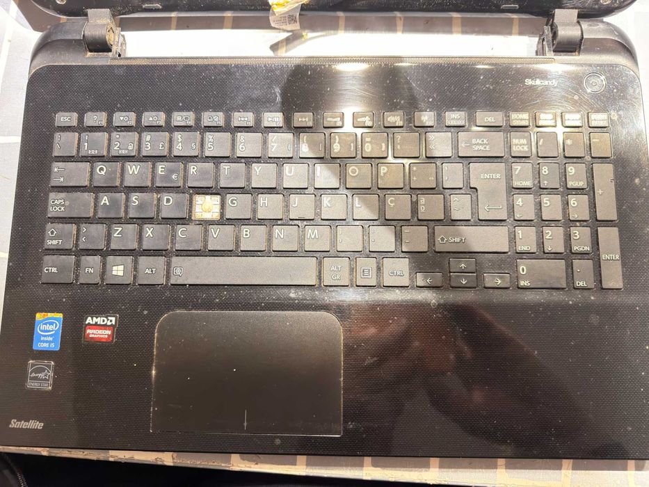 Portatil Toshiba L50-B p/Peças