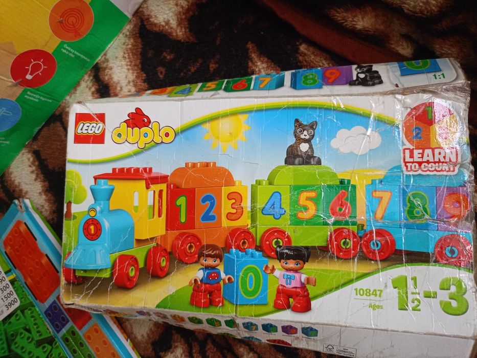 Mix klocków Duplo ( zestawy te co na zdjęciach)