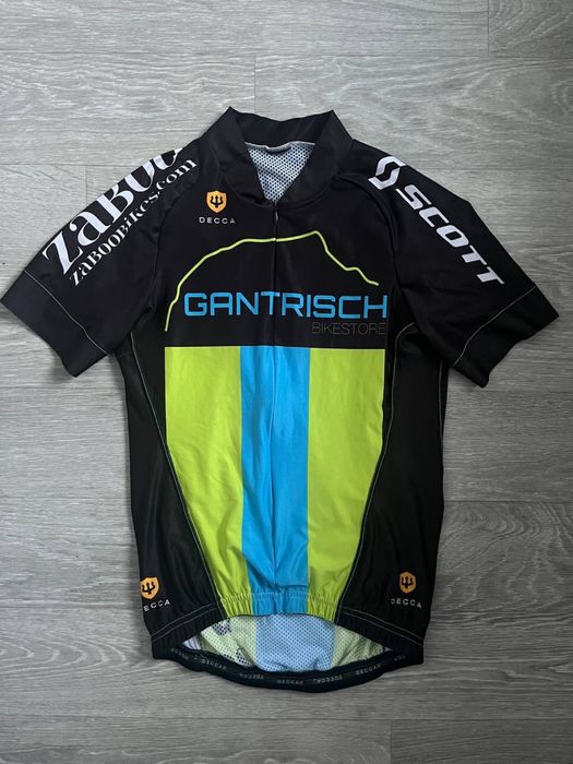 Велосипедні джерсі