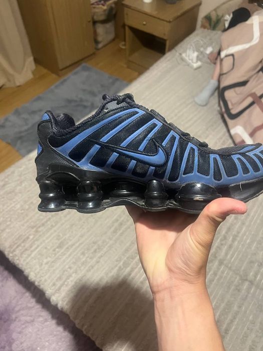 Кросівки Nike Shox