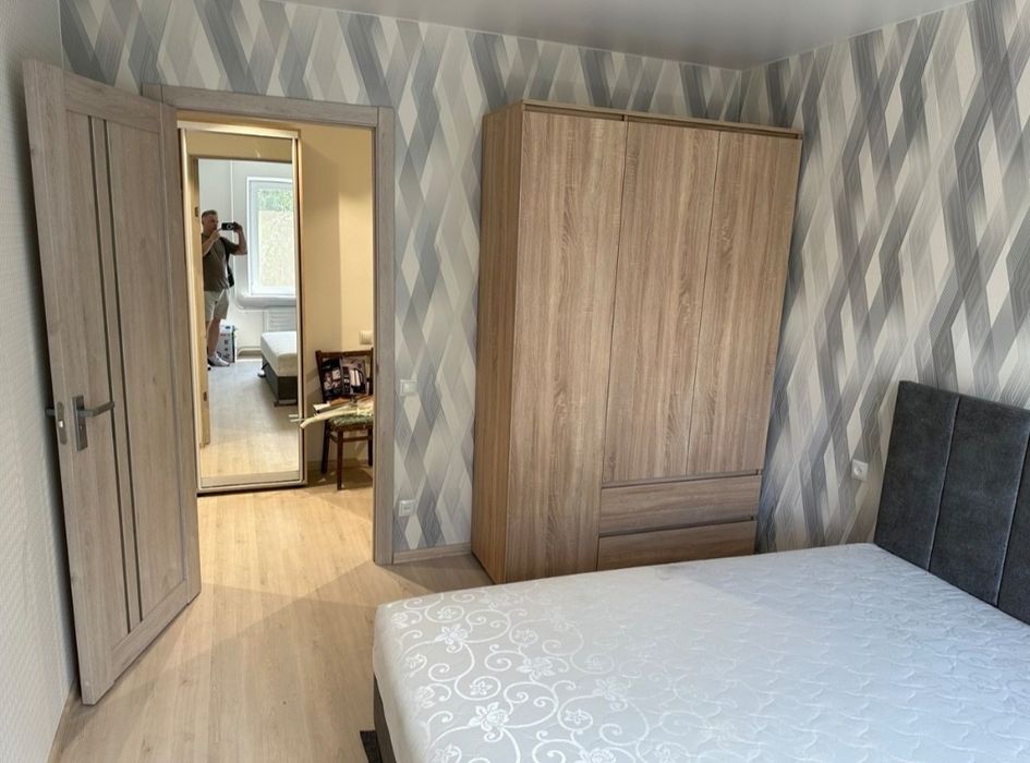 Продажа 2ой квартиры в Днепровском р-не (Левый берег )