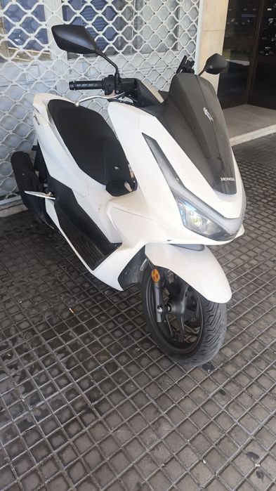 PCX 125 2025 - 7323km