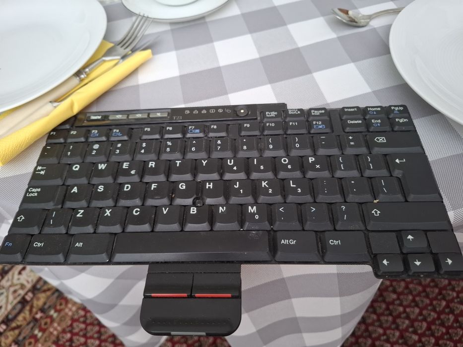 Klawiatura IBM laptopa