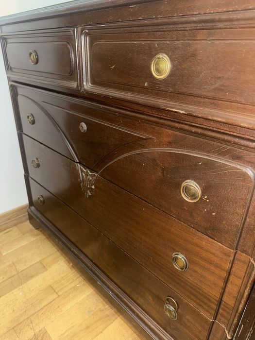 Cómoda de Madeira Antiga Maciça com Espelho