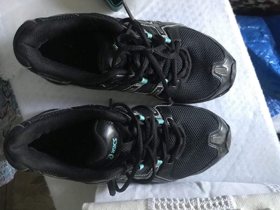 Кроссовки 24 см по стельке