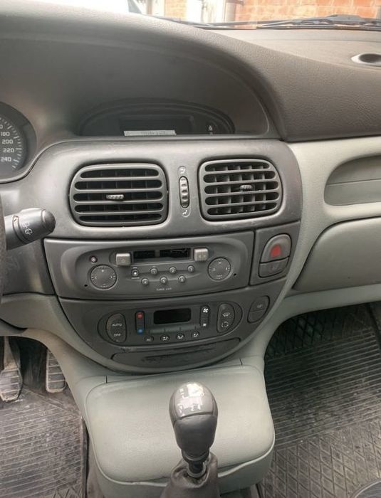Продам авто Renault Scenic 2