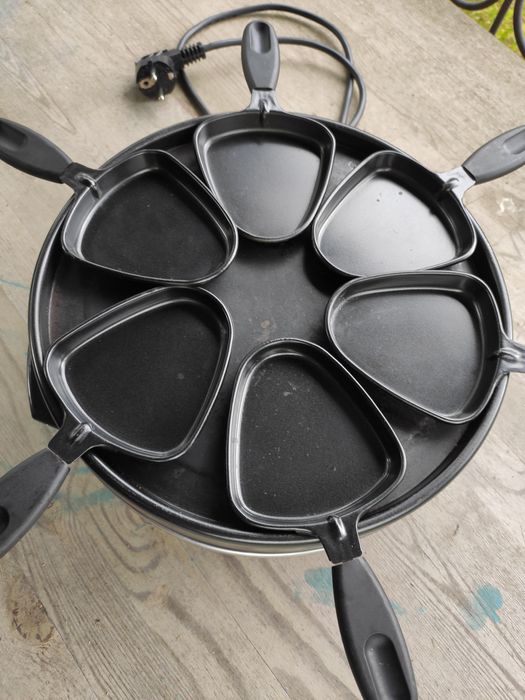 Opiekacz Raclette RC 25