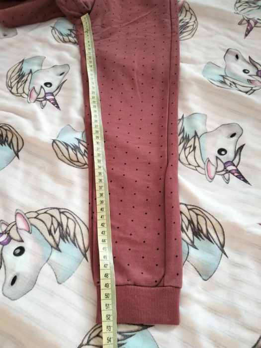 БЕЗ УТЕПЛИТЕЛЯ новые спортивные штаны на девочку 7-8лет Pepco