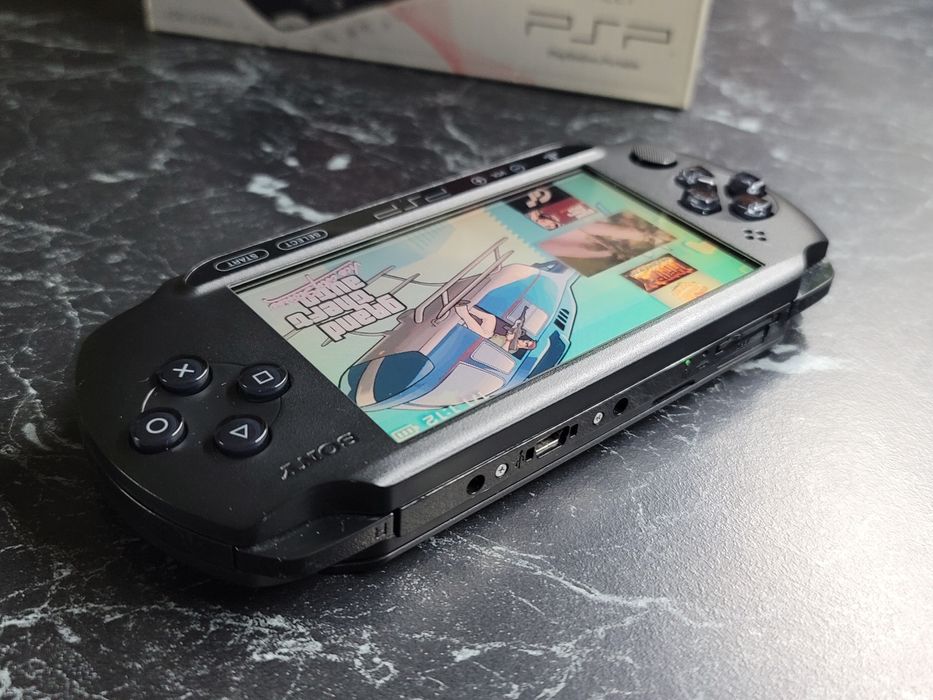 Sony PlayStation Portable PSP Street E1008 Black