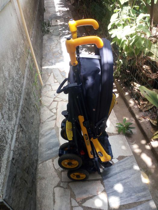 Magnifica CADEIRA DE PASSEIO de Criança " Chico"