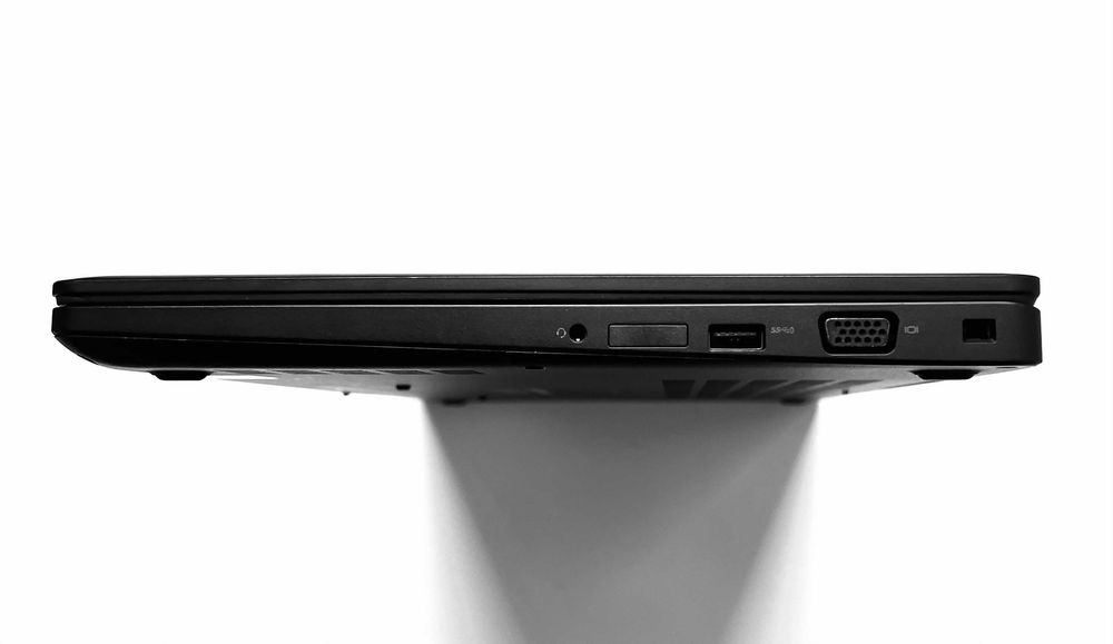Ігровий Dell Latitude 5590, FHD, ips, i7, Ram 16Gb, SSD 512Gb