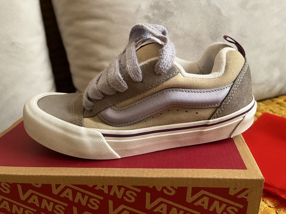Vans  knu  skool