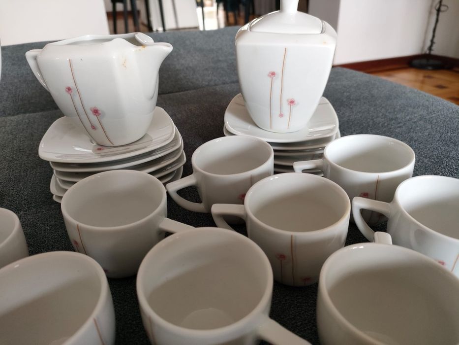 Conjunto de chá e café de porcelana (novo)