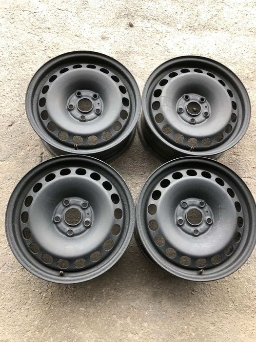 Диски сталеві 5*112 R16 (ET 42)Audi Golf Skoda