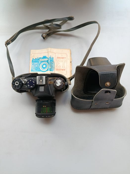 Продам фотоапарат зеніт ET