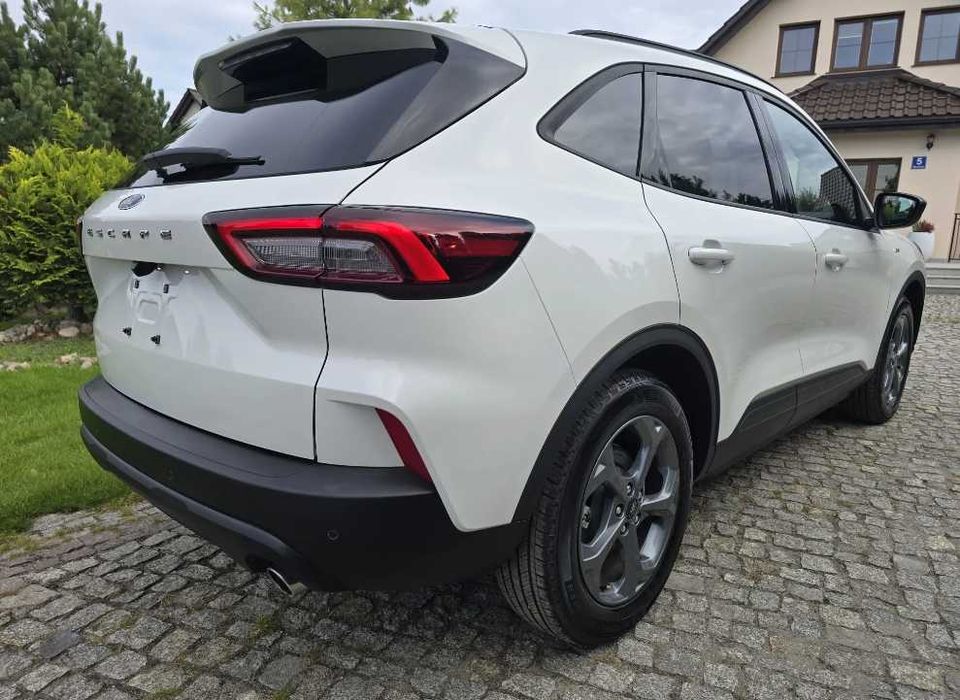Ford Escape ST-Line 2025