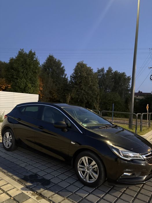 Opel astra K